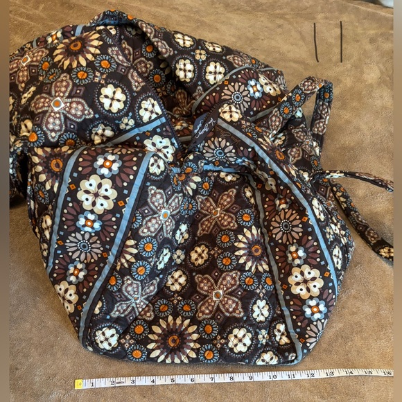 Three Piece Vera Bradley Set in the Retired Canyon Pattern - Picture 5 of 10